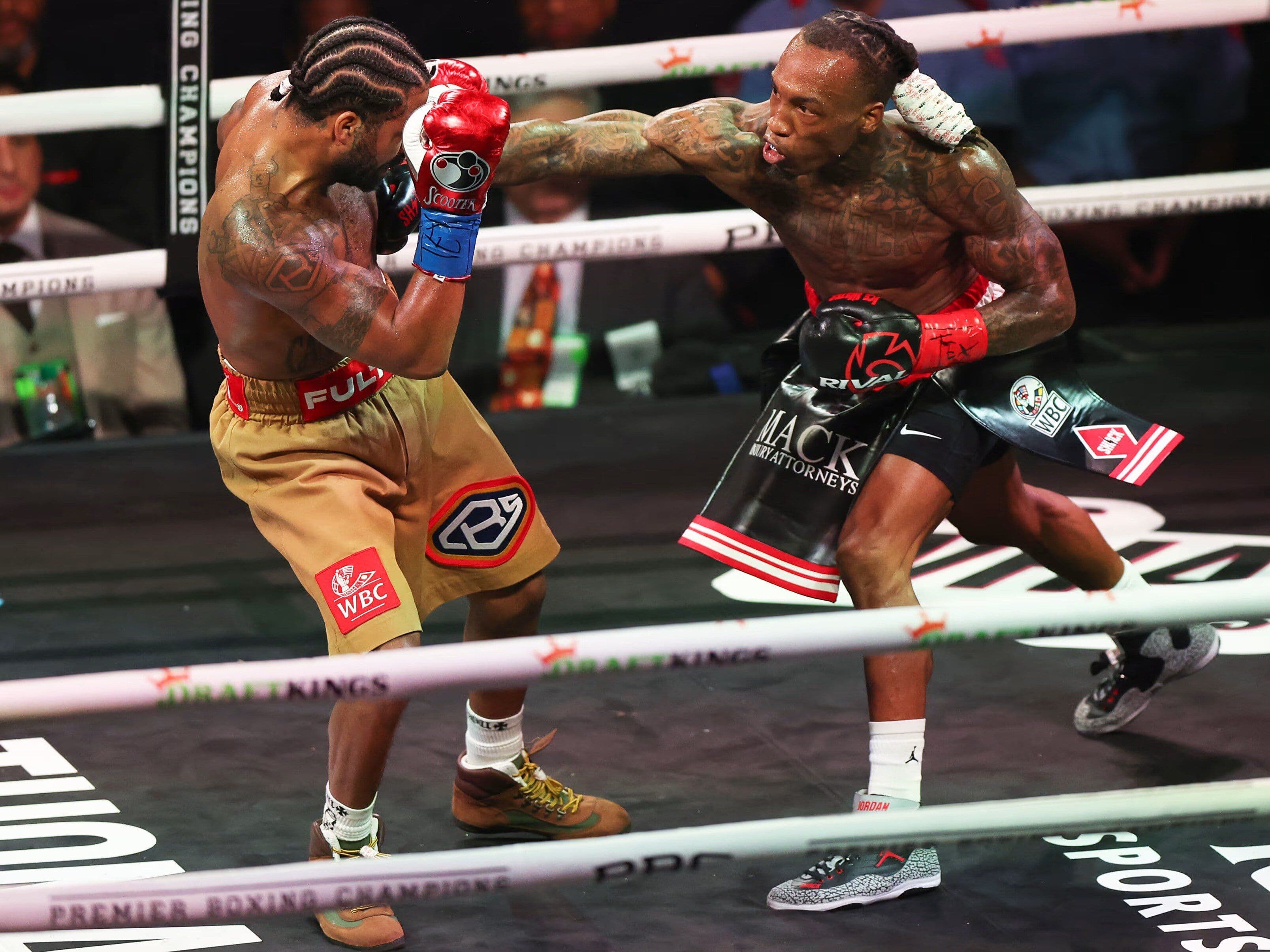 O’Shaquie Foster Batters Stephen Fulton For Interim WBC lightweight belt