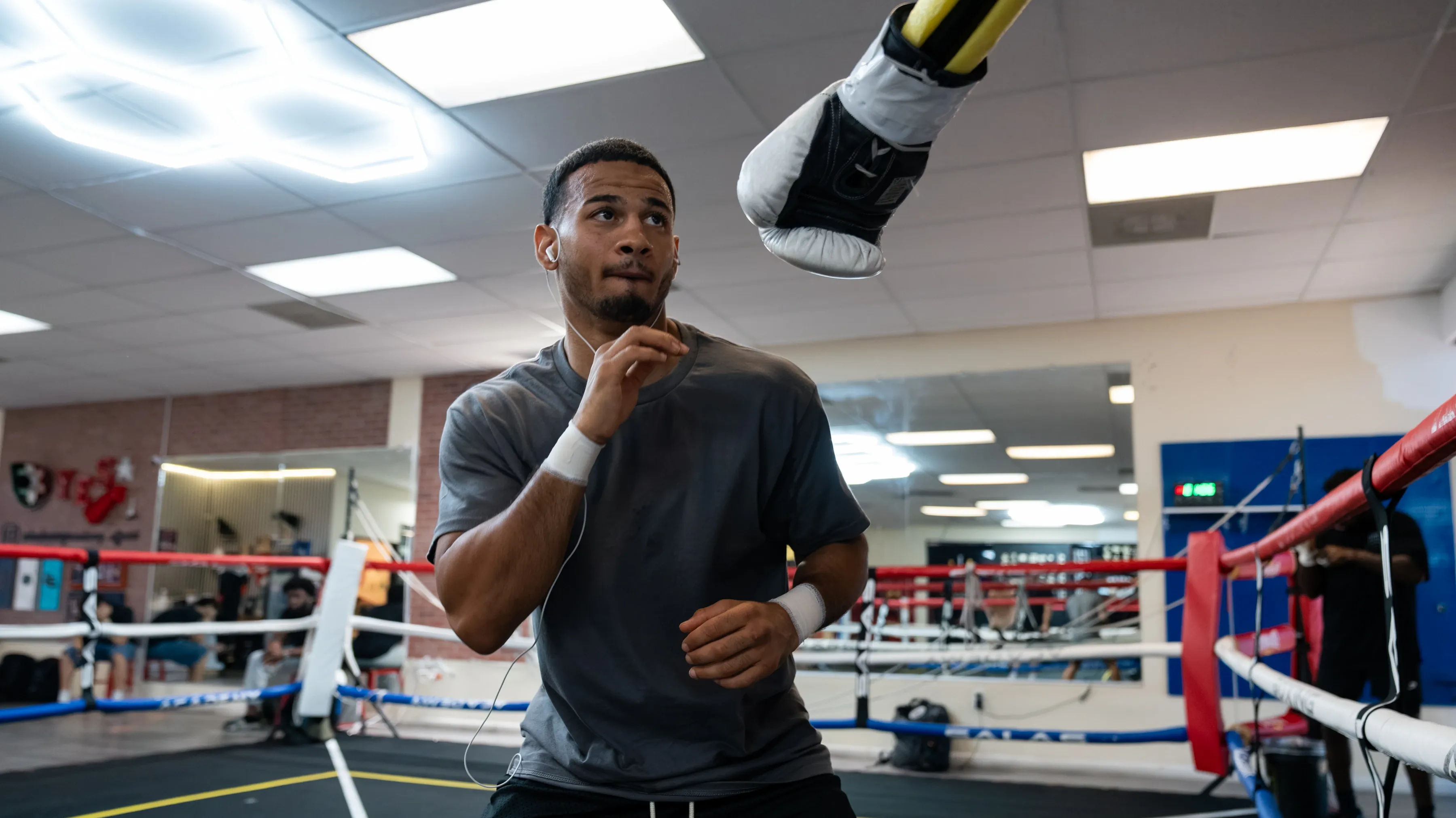 Romero: Lopez fight better for boxing than facing Catterall