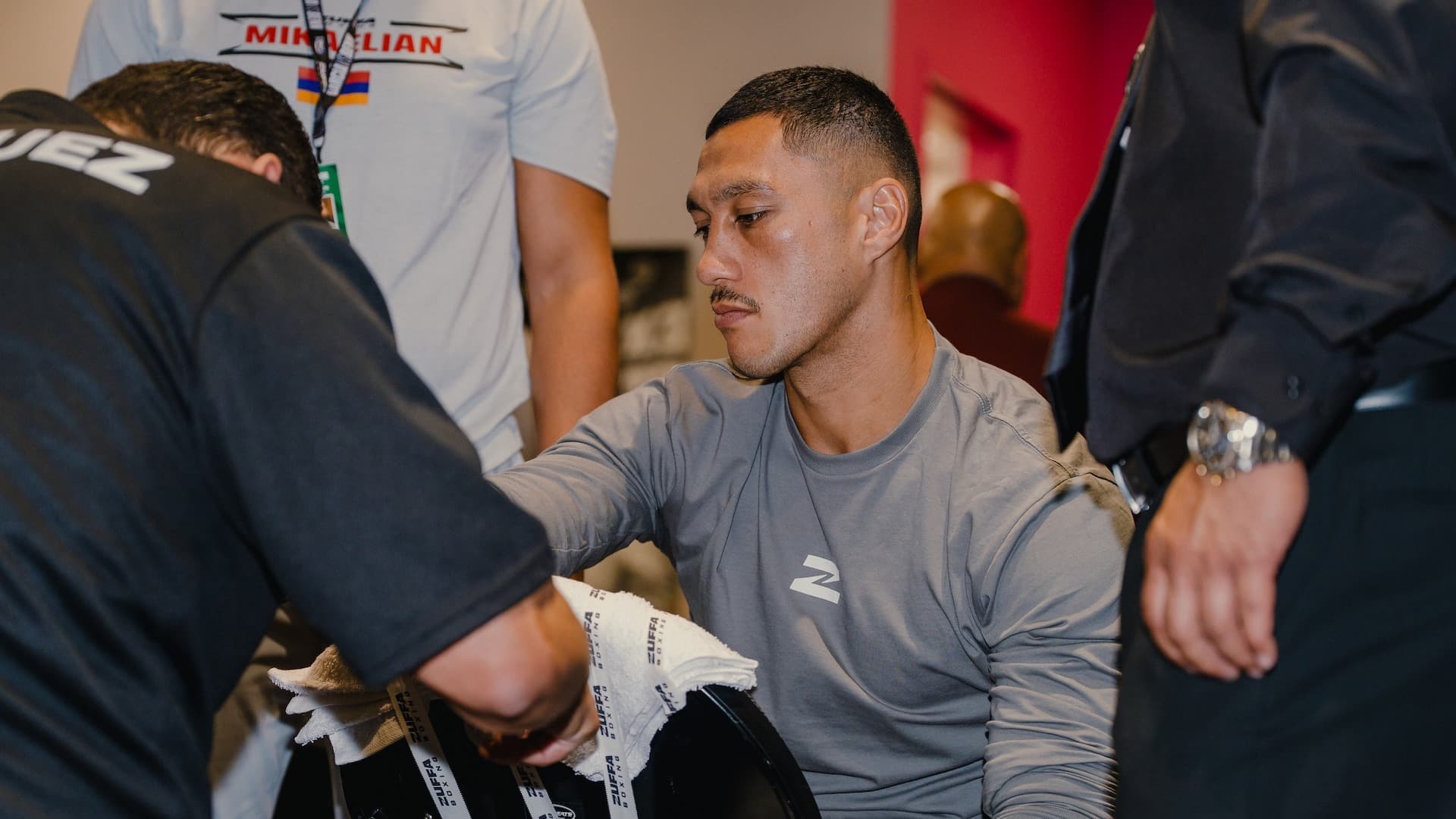 Opetaia says eight-month wait for Benavidez 'doesn't make sense'