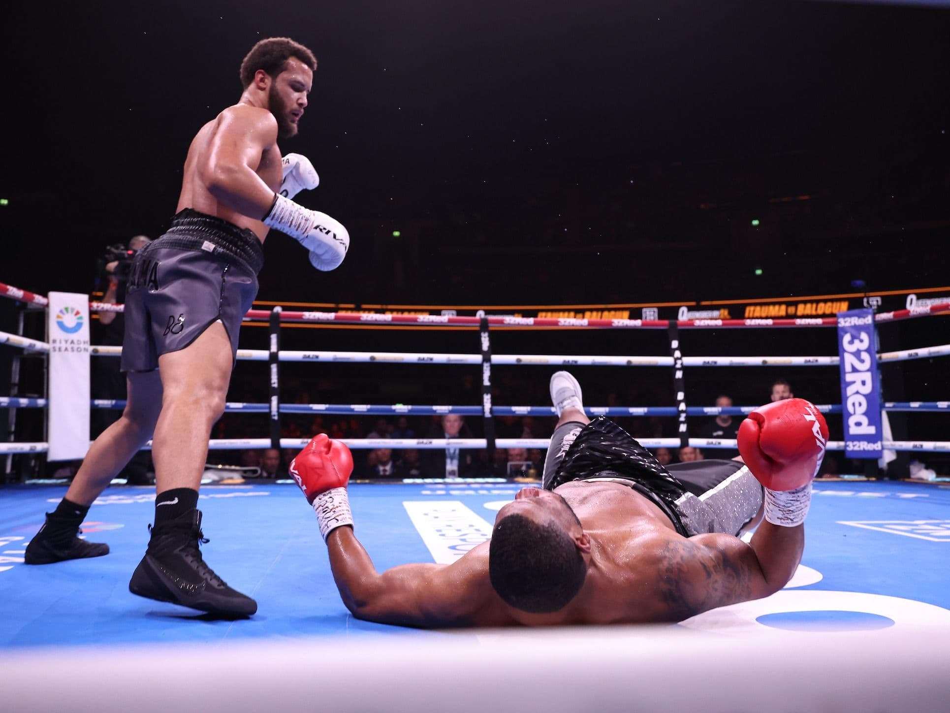 Moses Itauma Makes Easy Work Of Mike Balogun, Scores Highlight-Reel KO in 2