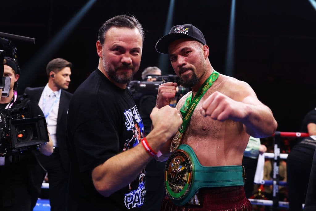 Andy Lee: Trust Me, Parker Beats Usyk - He's The Best Heavyweight In The World
