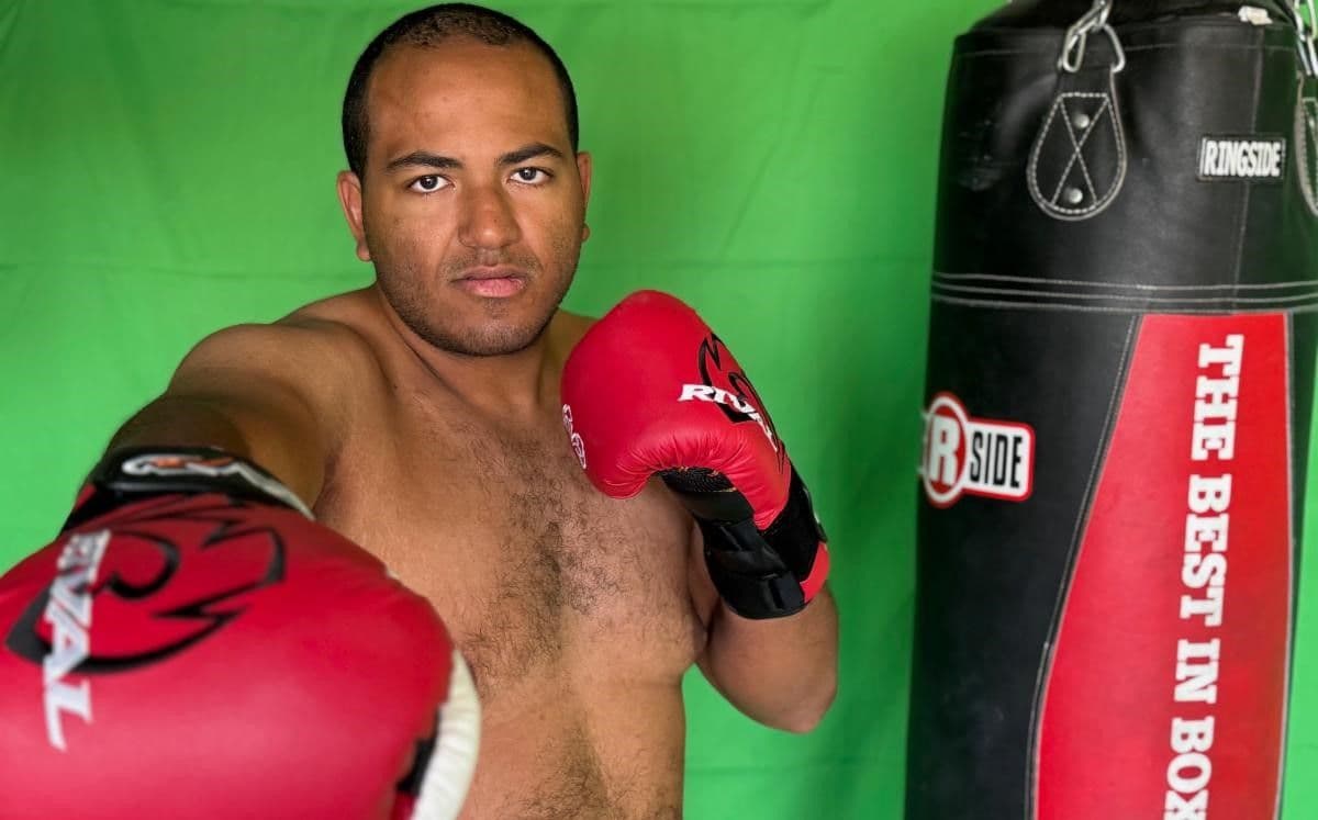 Dante Stone finds inspiration in his family's struggle as he takes on Alexander Flores