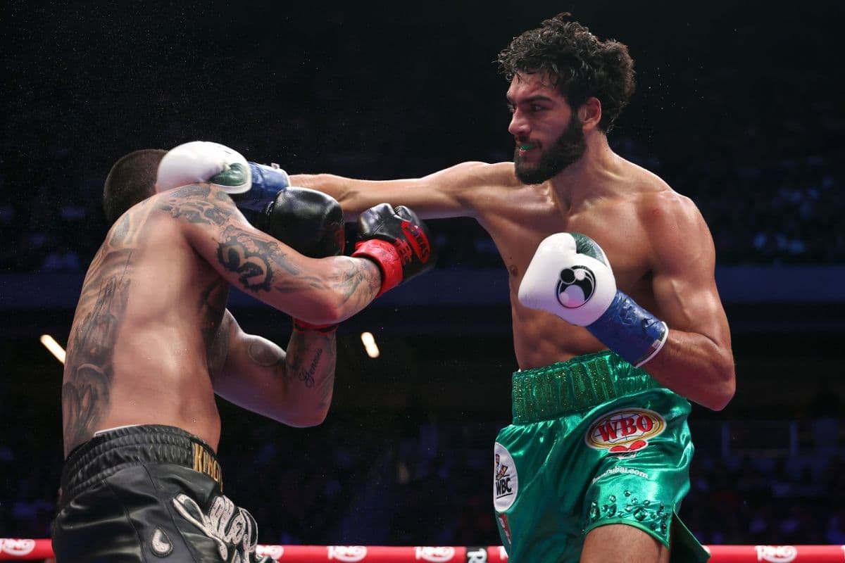 Hamzah Sheeraz breaks silence on 'Wrap-gate,' takes the accusation as a compliment