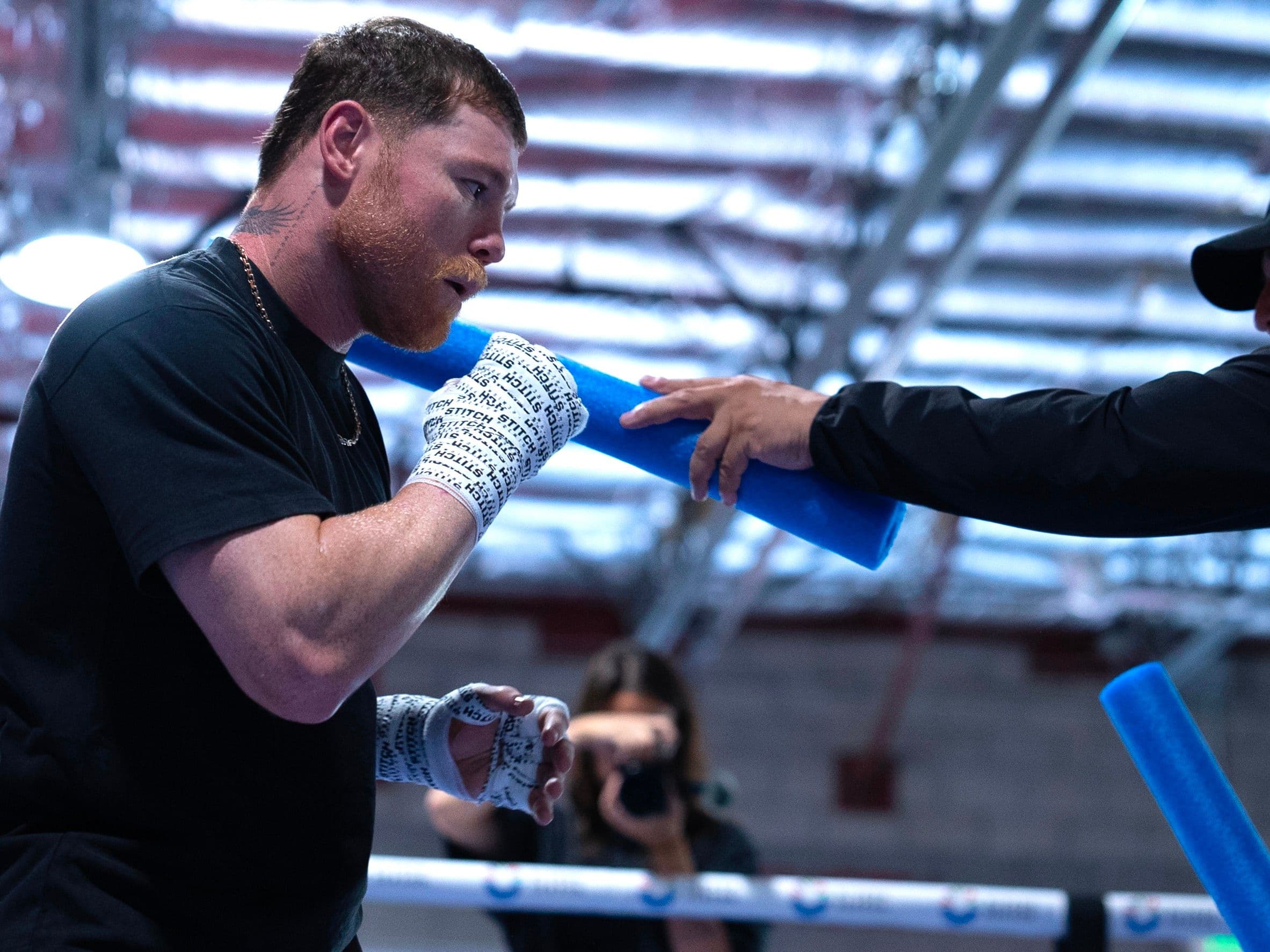 Robert Garcia: Canelo Sparring With Boots Gives Him Greater Edge vs. Crawford