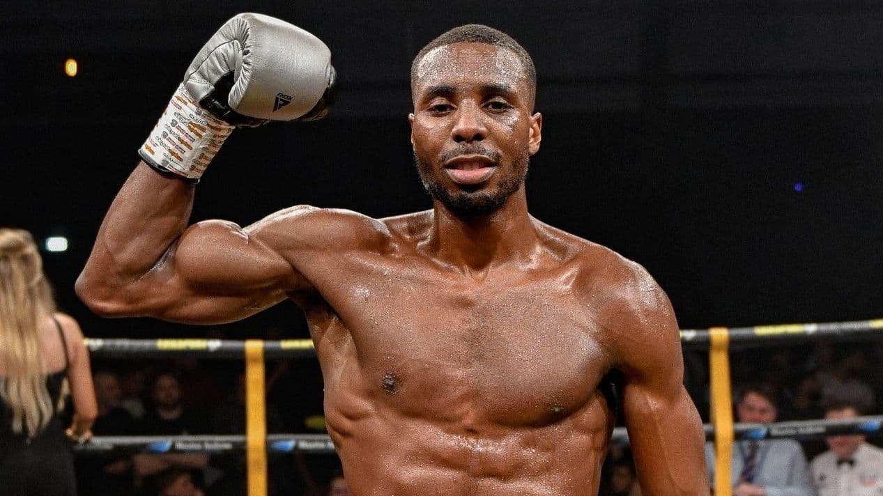 Shakiel Thompson Stops David Benitez In DAZN Main Event; Shakan Pitters Batters Opponent In Two
