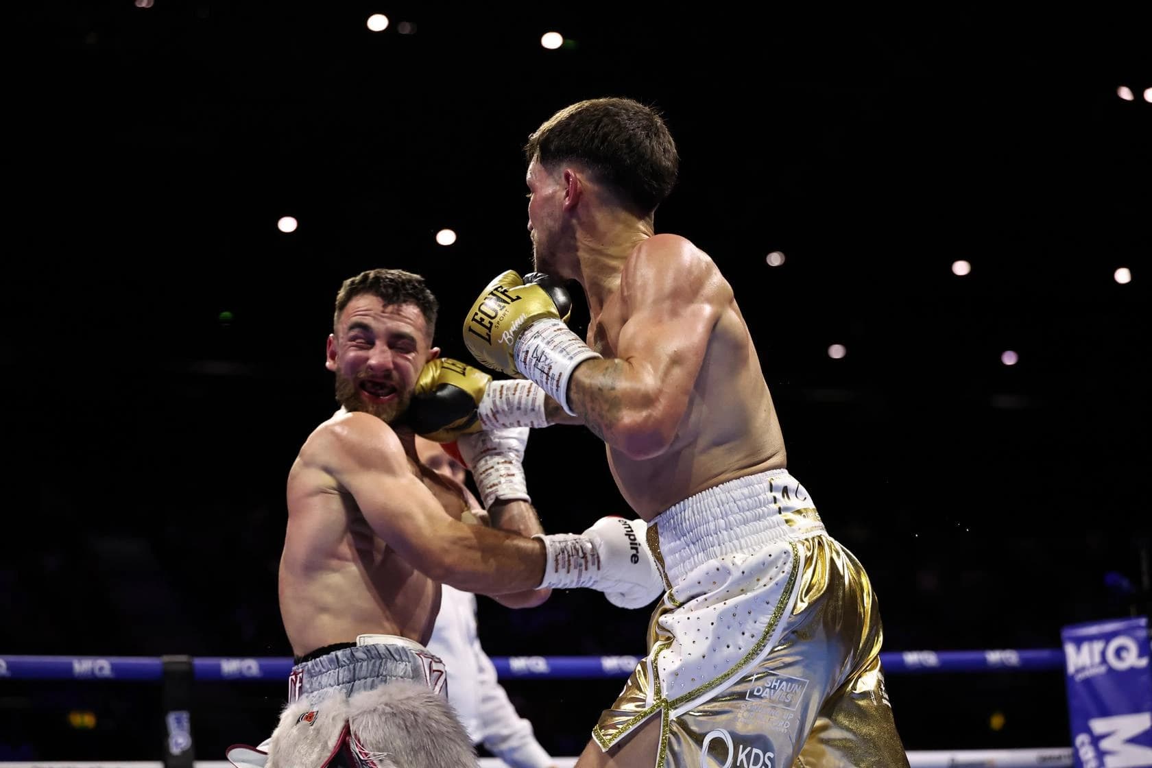 Liam Davies looks sharp in knockout of Nathaniel Collins