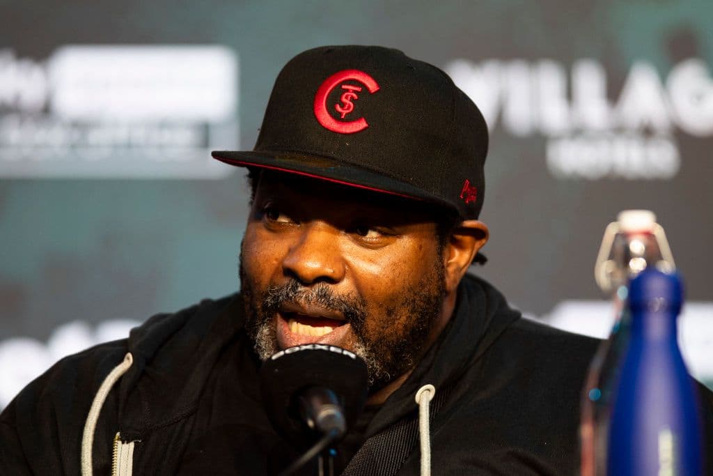 Bomac Doesn’t Believe Canelo Alvarez Is Bigger Than Terence Crawford