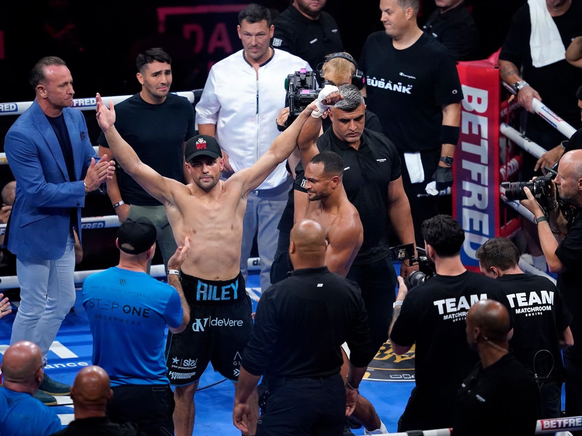 Jack Catterall Takes Technical Decision Over Harlem Eubank After Cuts Stoppage