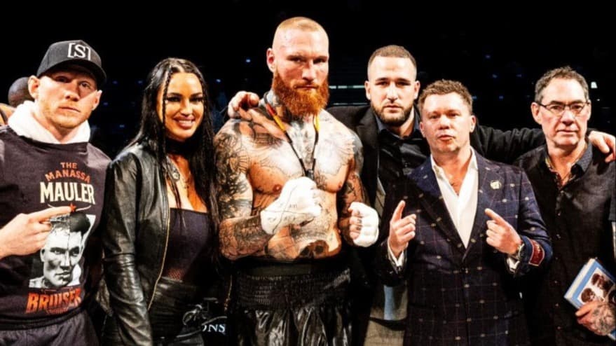 Rozicki calls out Mikaelian after two-round blitz on return