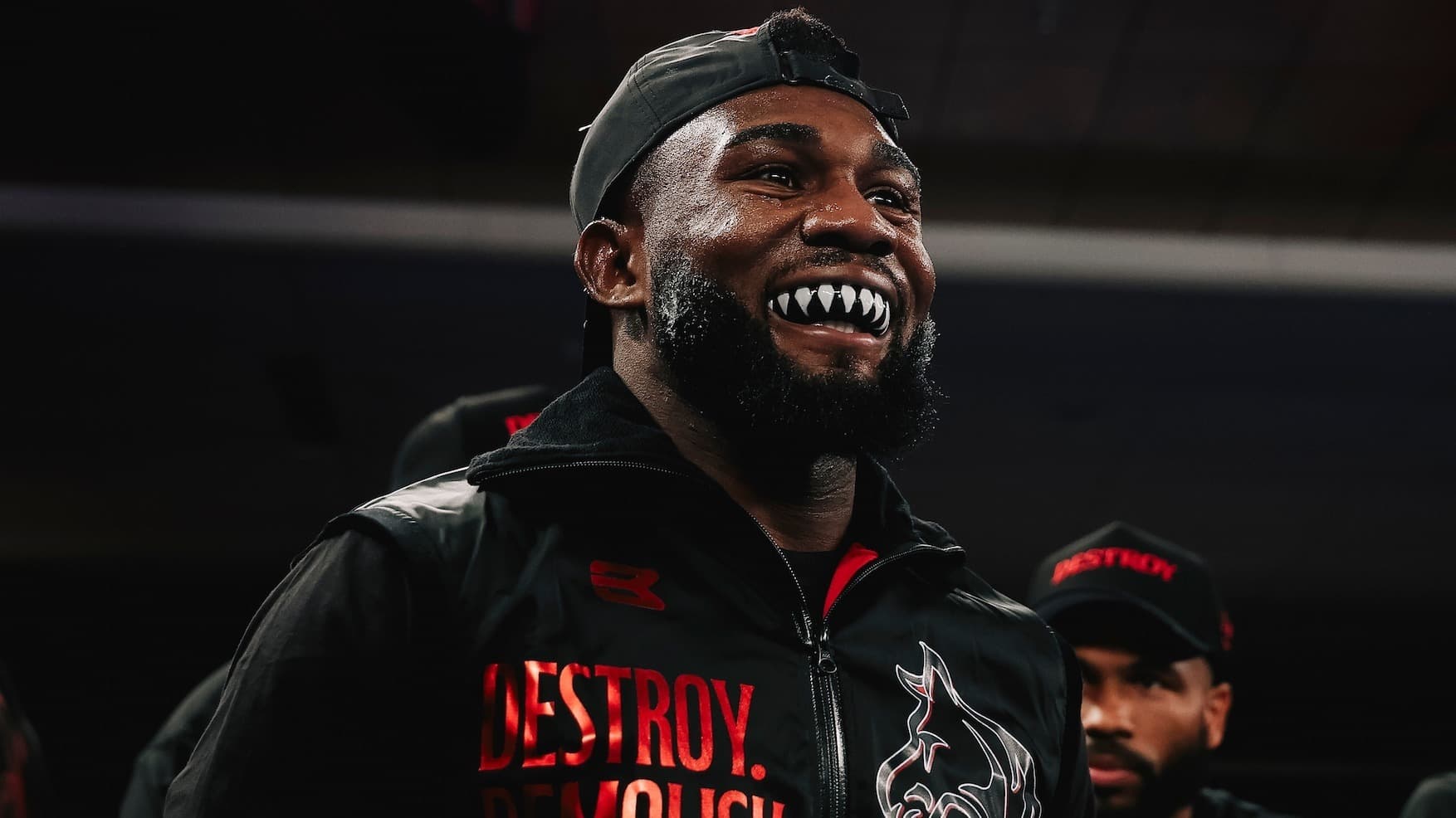 Carlos Adames announces move to super middleweight