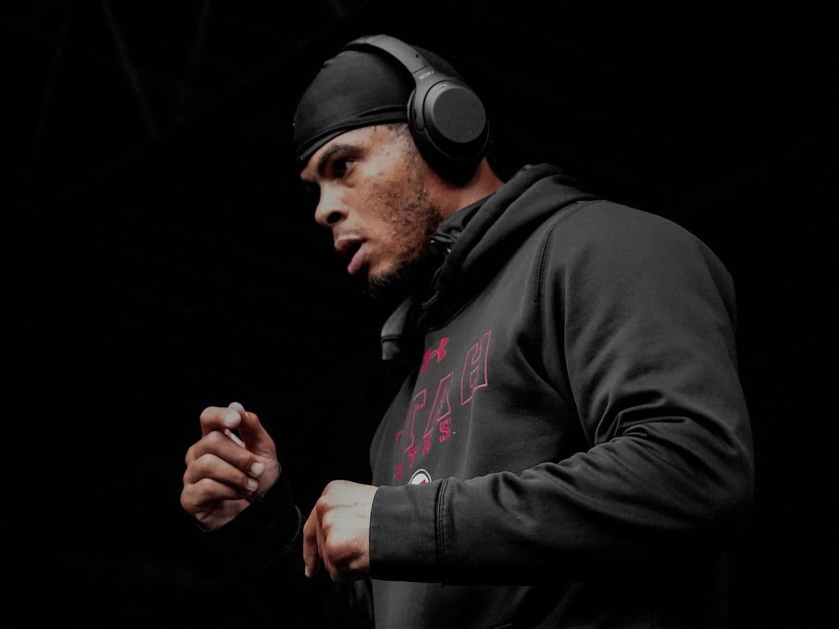 Raiko Santana Confident He Can Stop Steven Nelson On Canelo-Crawford Prelims