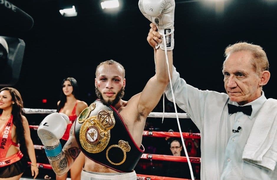 Mykquan Williams stops Luis Feliciano in ProBoxTV's 2024 season opener