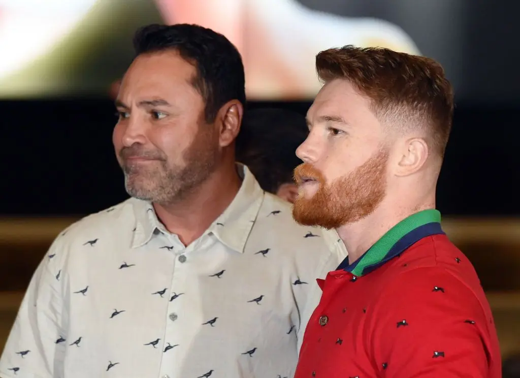 Oscar De La Hoya Offers Advice To Canelo Alvarez: 'Get A New Trainer'