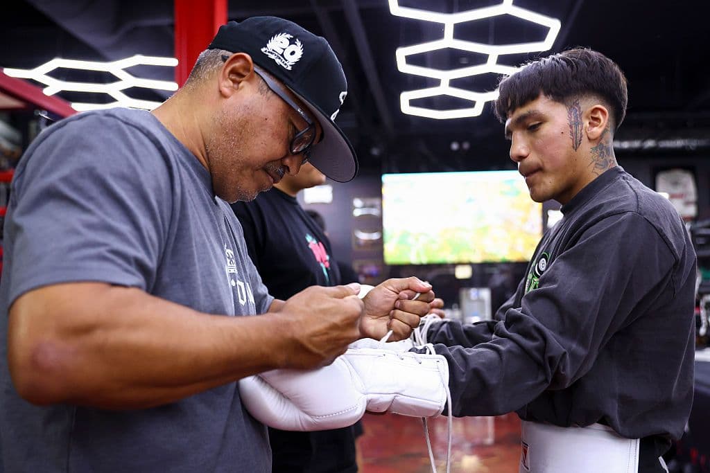 Fernando Martinez tailor-made to be stopped by 'Bam' Rodriguez, says Robert Garcia