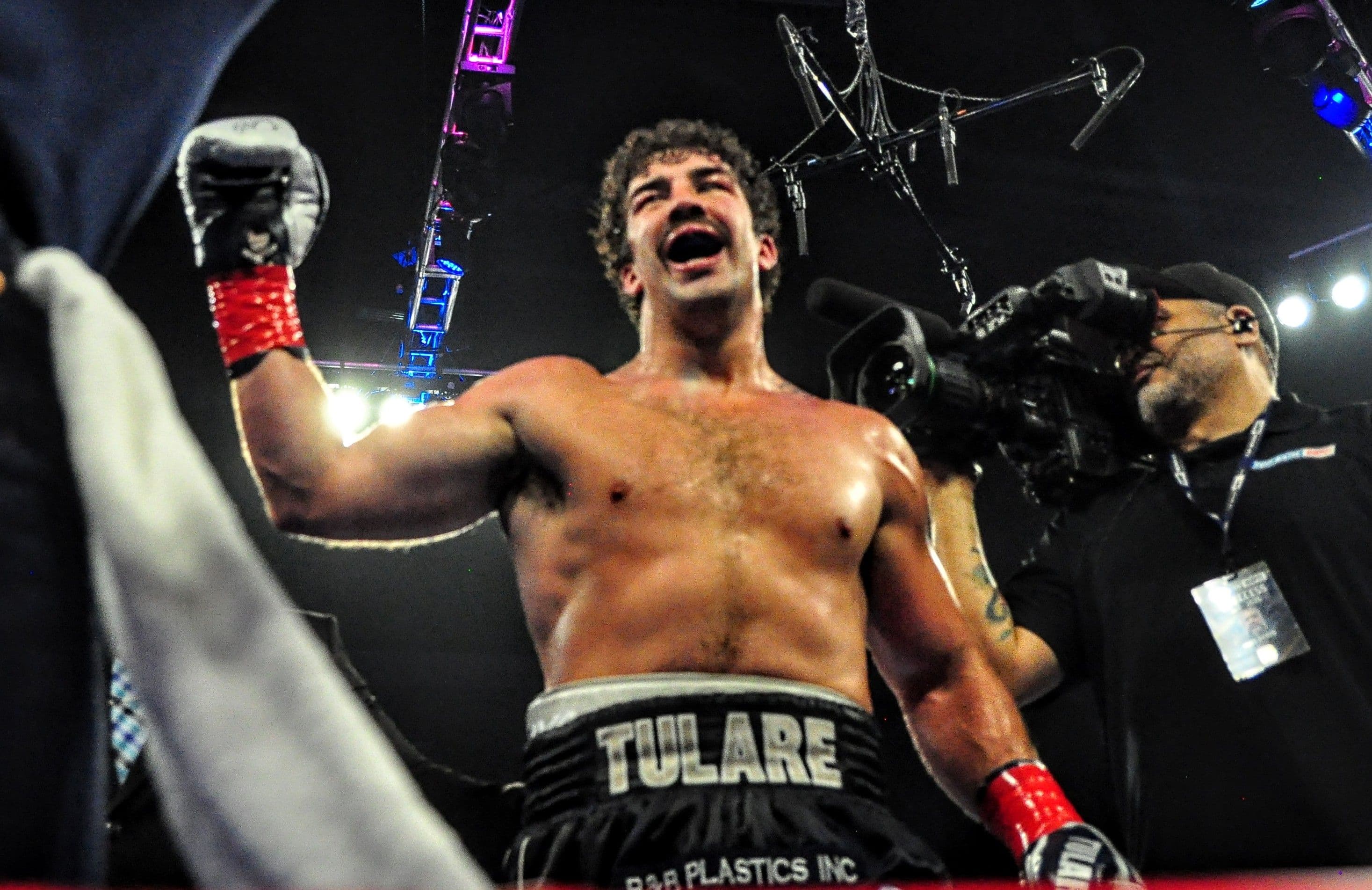 Richard Torrez vs. Guido Vianello Set For April 5 in Las Vegas
