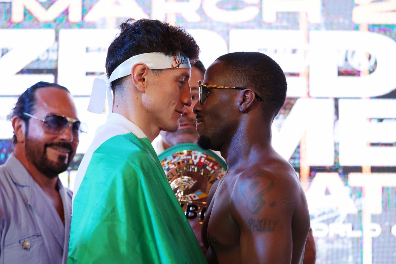 Photos: William Zepeda, Tevin Farmer - Get Heated During Face-Off at Weigh-In