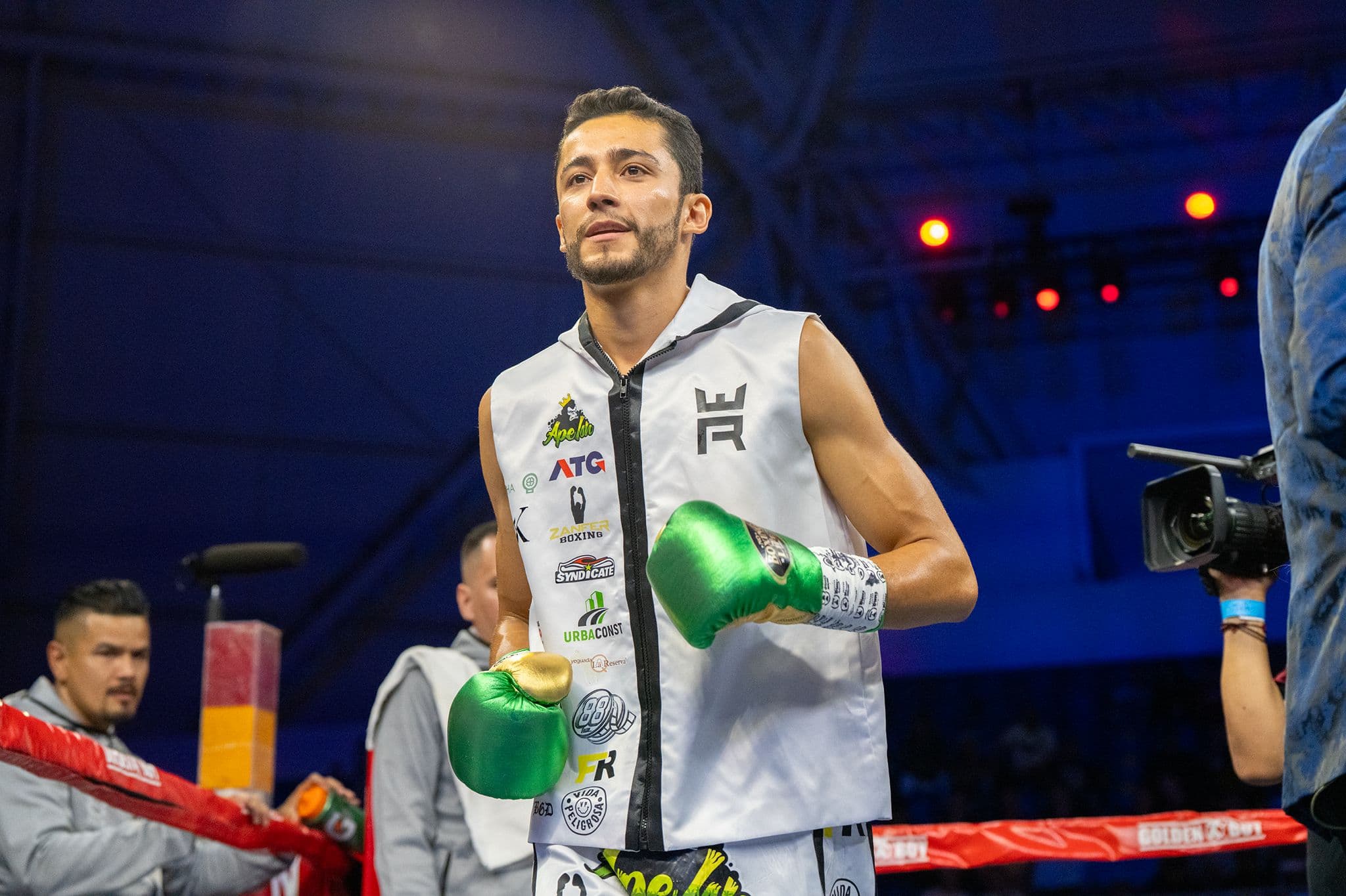 Rafael Espinoza: "I think of myself as challenger" in maiden defense vs Sergio Chirino