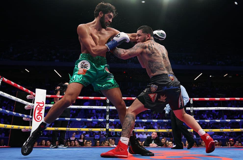 Thomas Hauser: Boxing holds center court at U.S. Open stadium, and Hamzah Sheeraz serves an ace