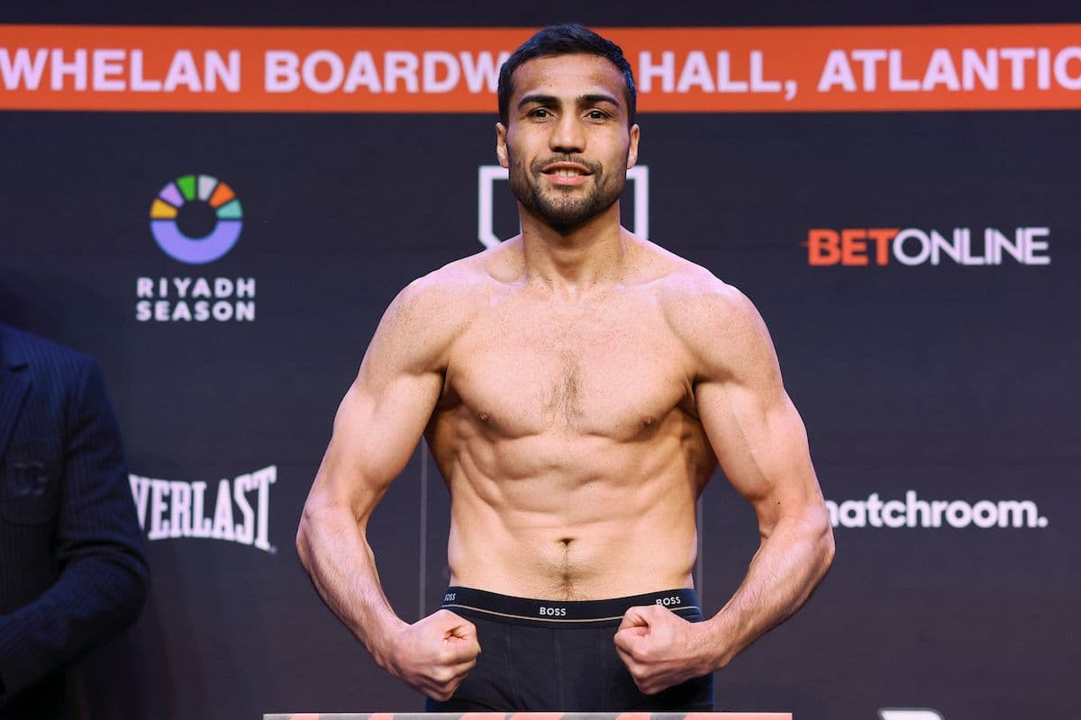 Shakhram Giyasov Honors Late 2-Year-Old Daughter With 4th-Round KO Of Franco Ocampo