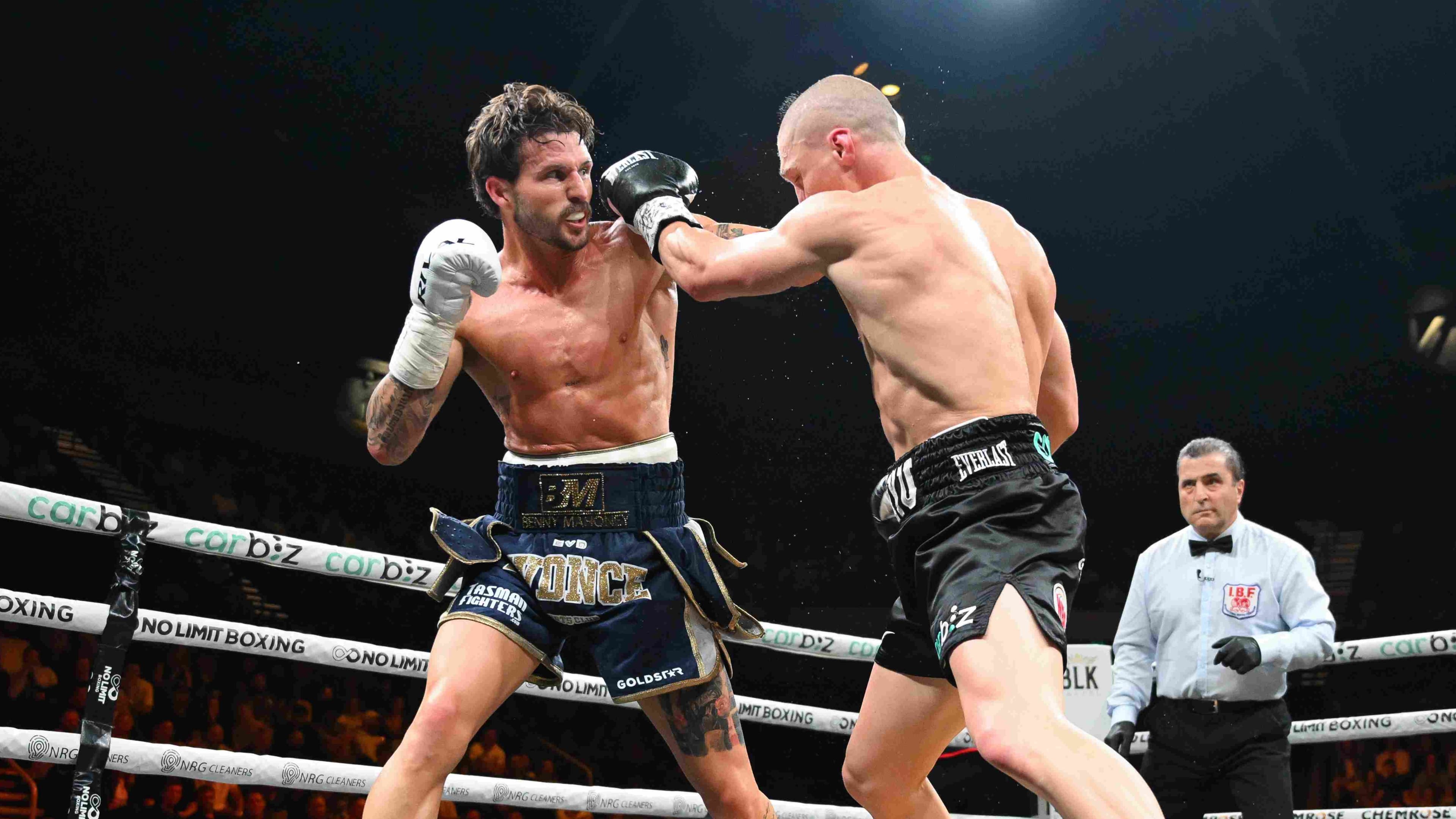 Tszyu-Mahoney ends in split draw after Gold Coast duel