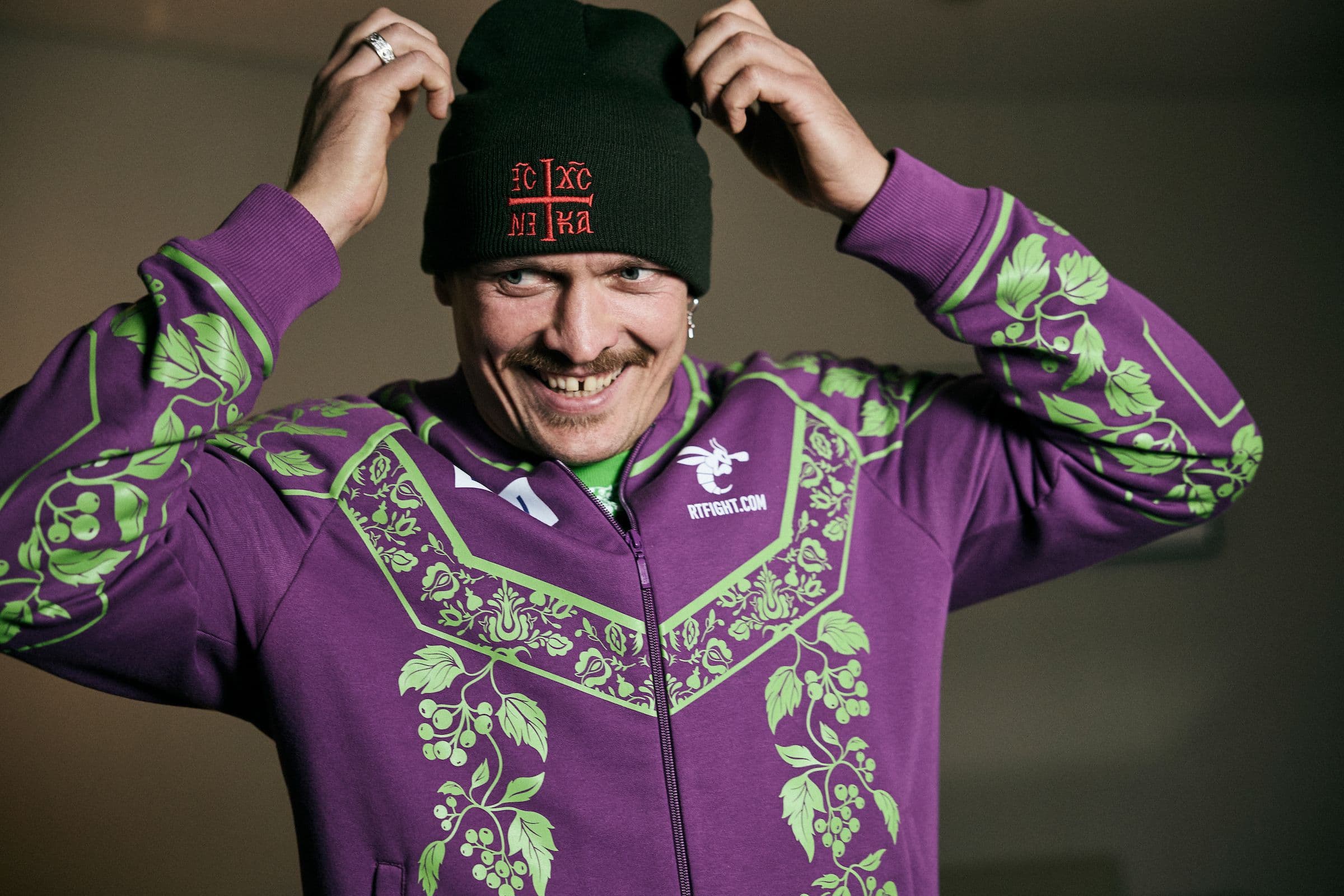 How Oleksandr Usyk Became the Peoples Champion Through Success Consistency and Honesty