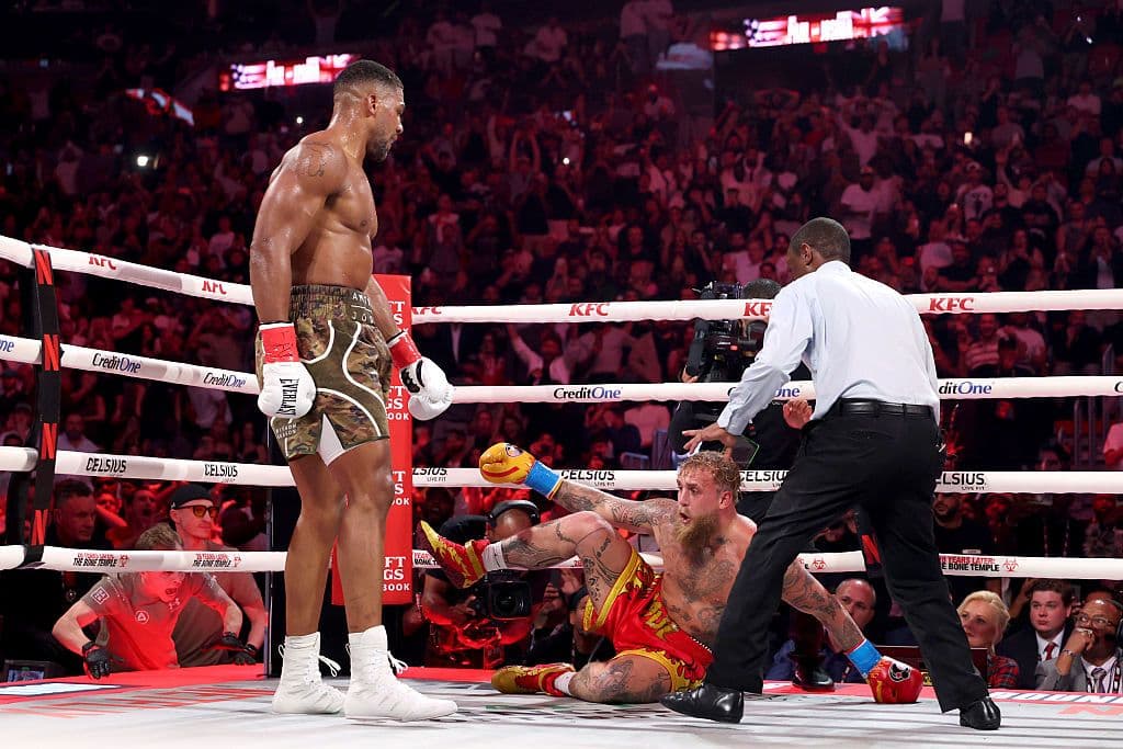 Anthony Joshua takes longer than expected but ends the Jake Paul experiment in six