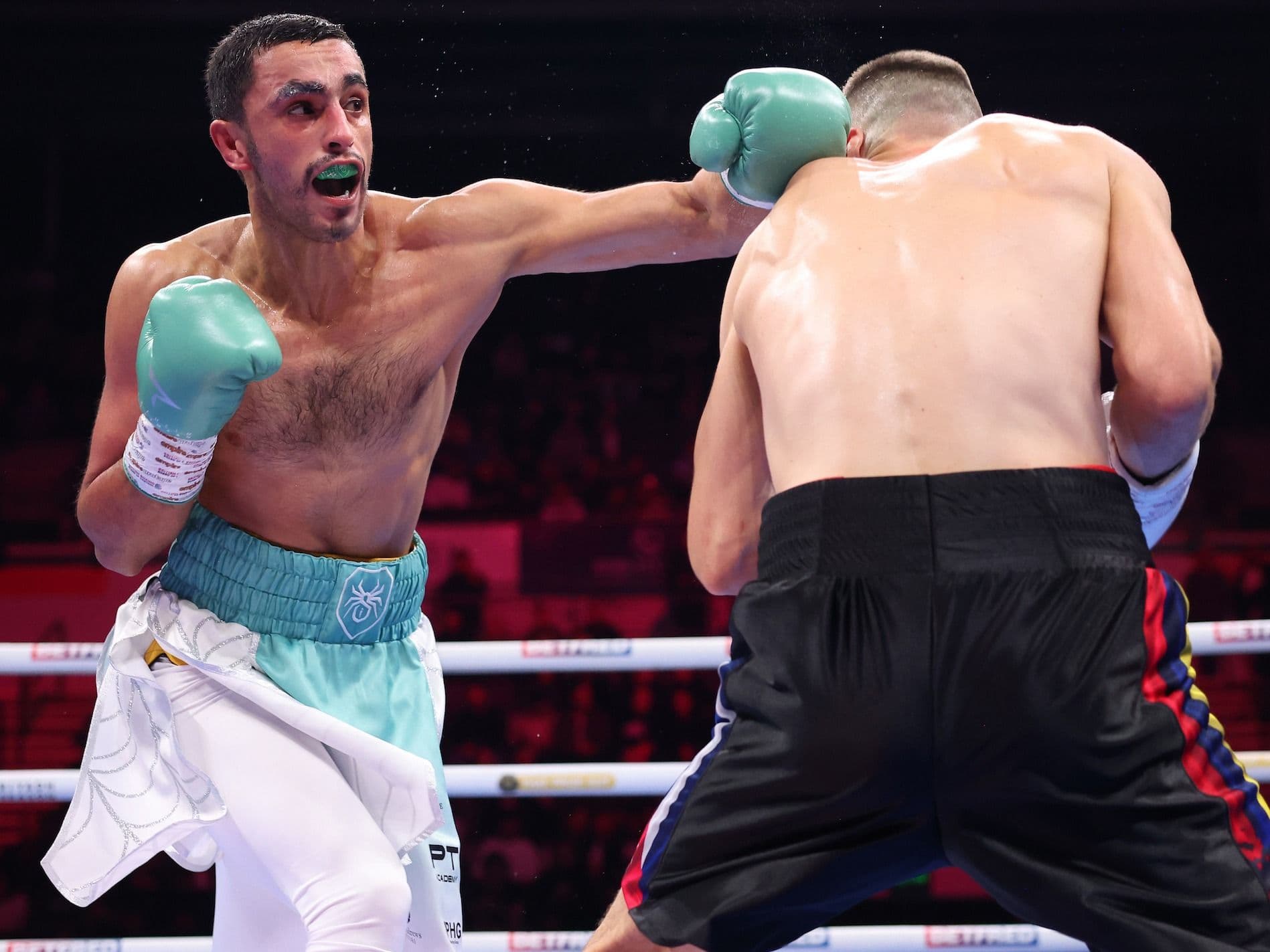 Ibraheem Sulaimaan coasts to victory over James Chereji on Allen-Makhmudov card
