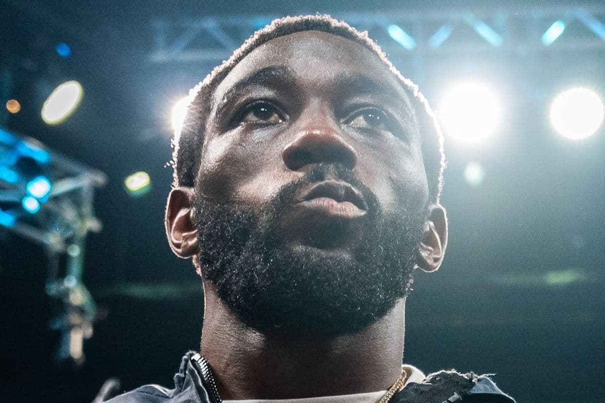 Bivol Gives Crawford Chance To Beat Canelo: 'He’s Able To Win This Fight'