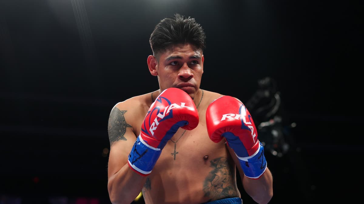 Navarrete welcomes 'special' test vs. Lomachenko
