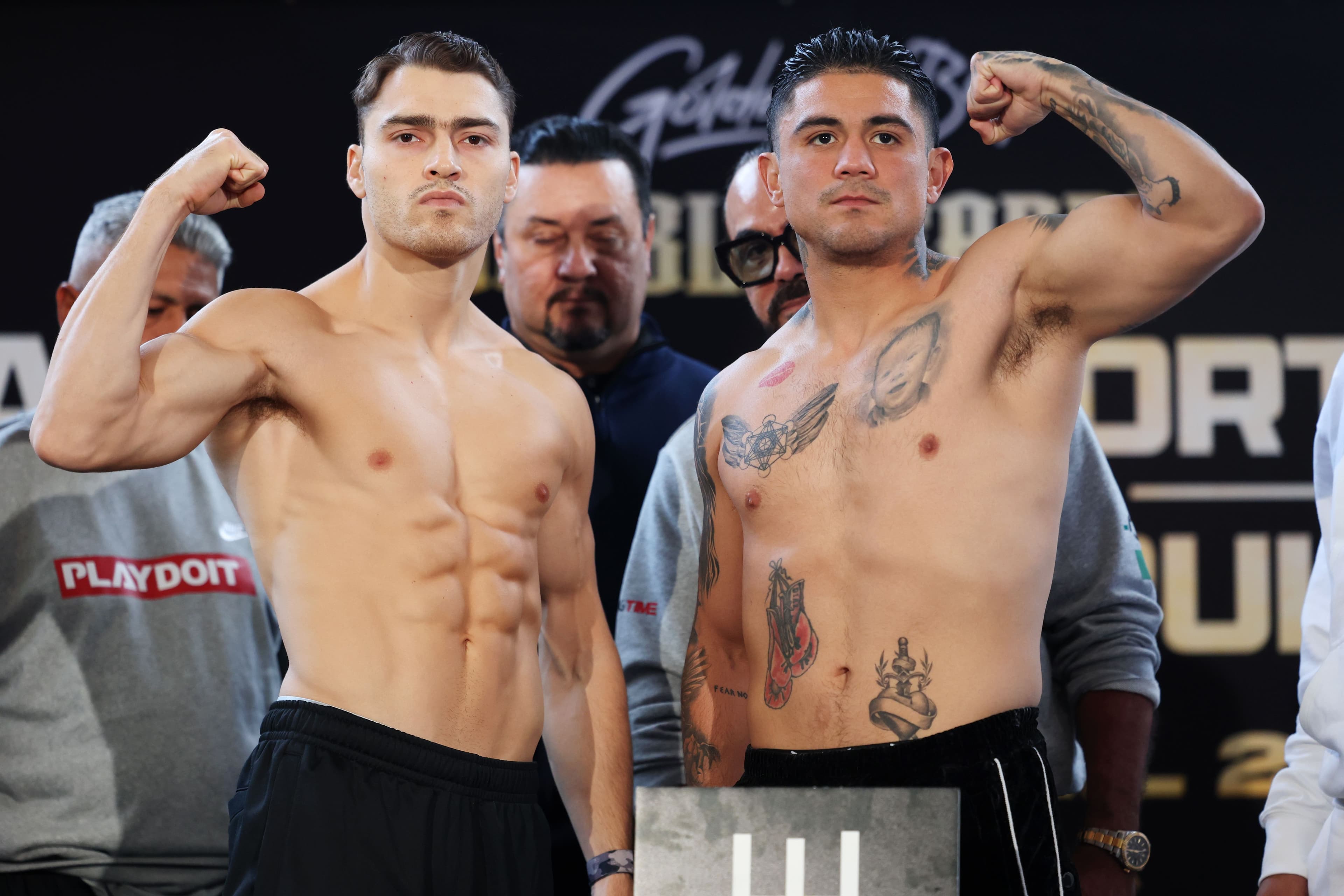 Oscar Duarte batters Joseph Diaz Jr., becomes first to stop ex-titleholder