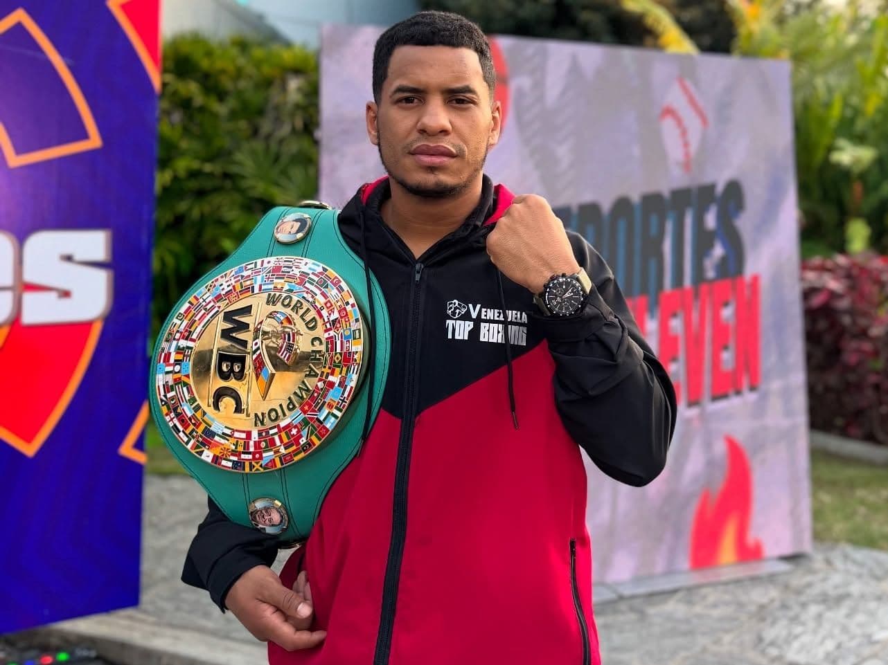 Carlos Canizales Out, Niyomtrong-Zarate For WBC Vacant 108-Pound Title On Dec. 4