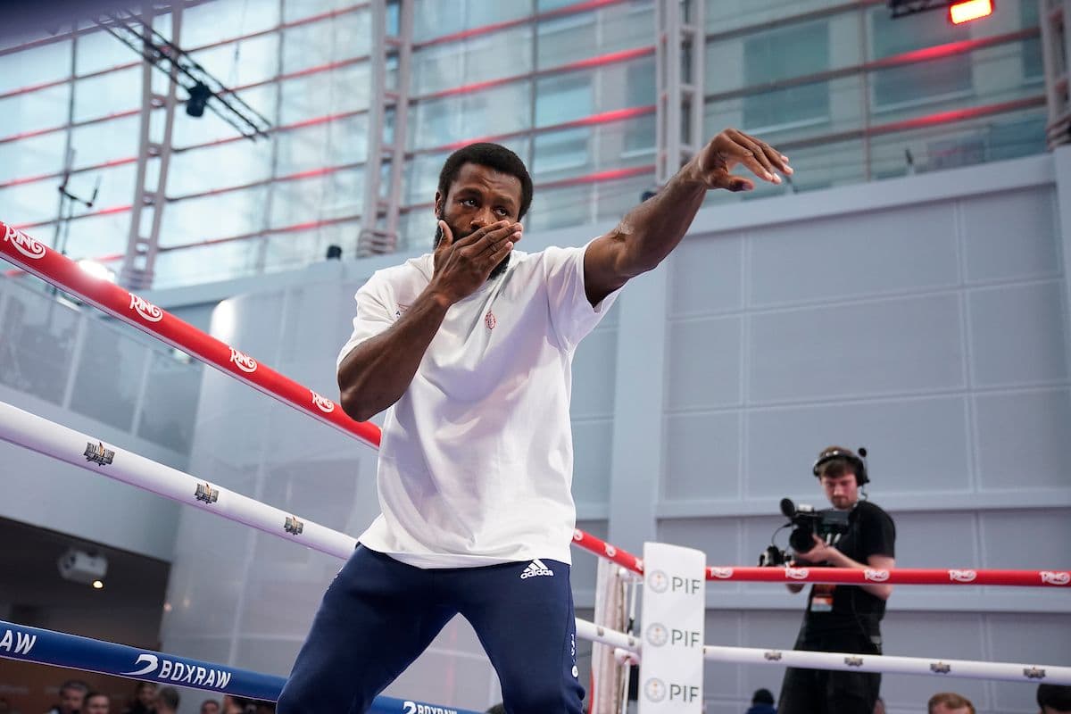 Clarke hopes to grind out career-defining win over Billam-Smith