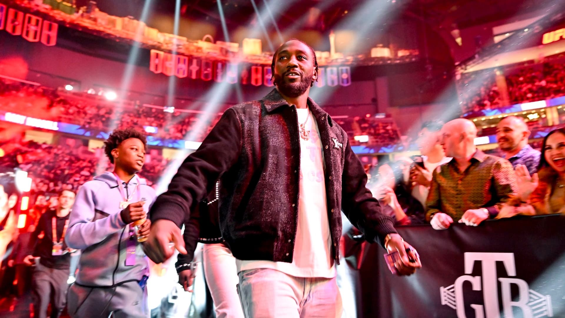 Crawford, Bradley, Porter on TNT Sports/DAZN broadcast team