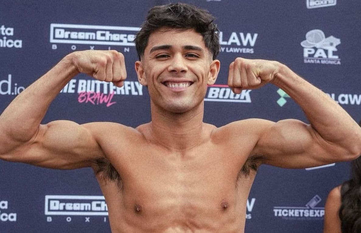 Featherweight prospect Joseph Subia signs with Wise Owl Boxing