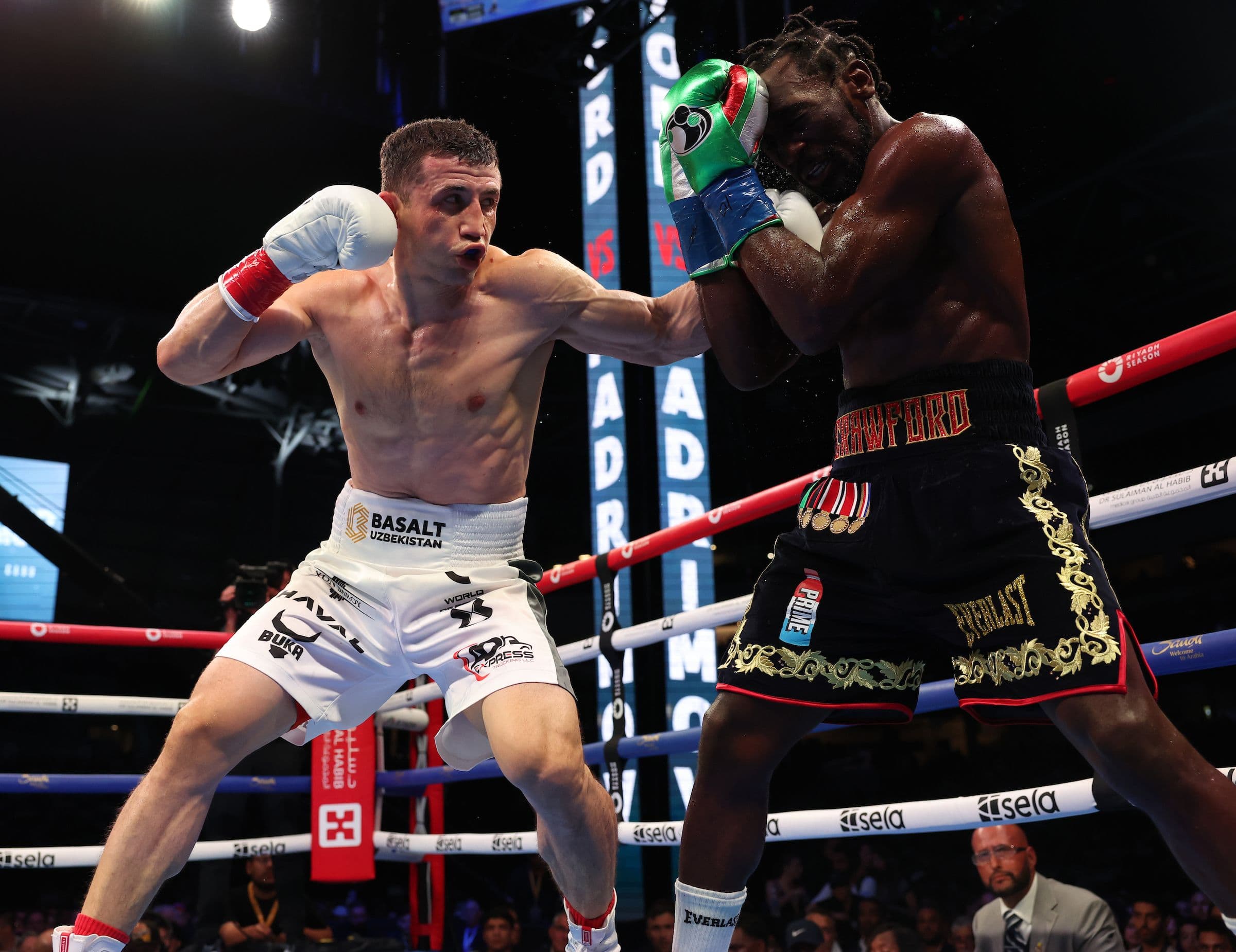 David Benavidez Sides With Canelo In Possible Crawford Showdown