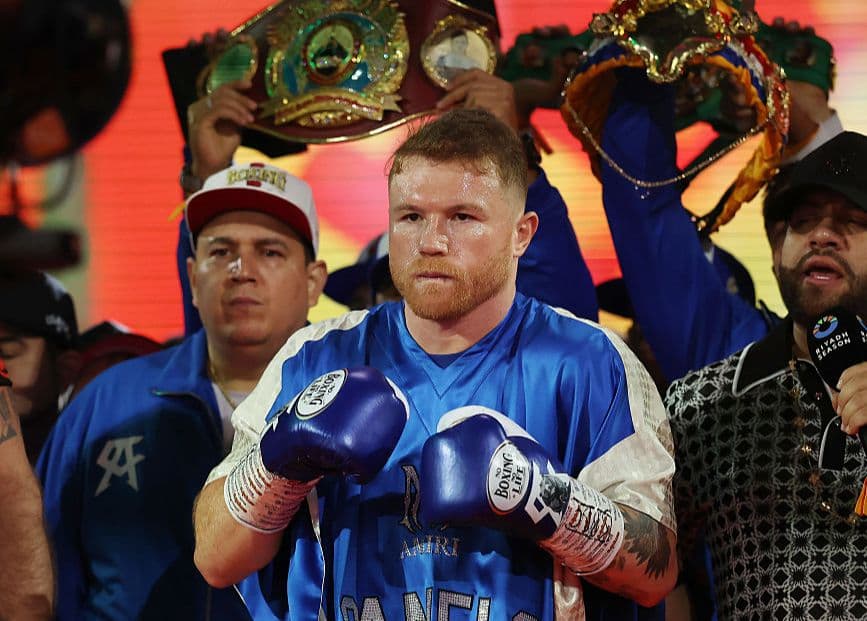 Canelo Alvarez set to become first 'billion dollar boxer,' business manager predicts