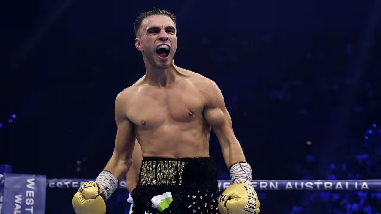 Andrew Moloney wins IBF title with grueling Willibaldo Garcia win