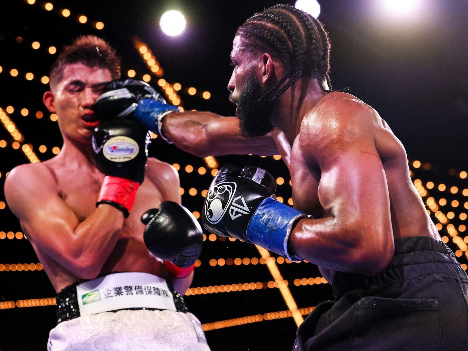 Andy Cruz Batters, Drops Hironori Mishiro To Win By 5th-Round TKO