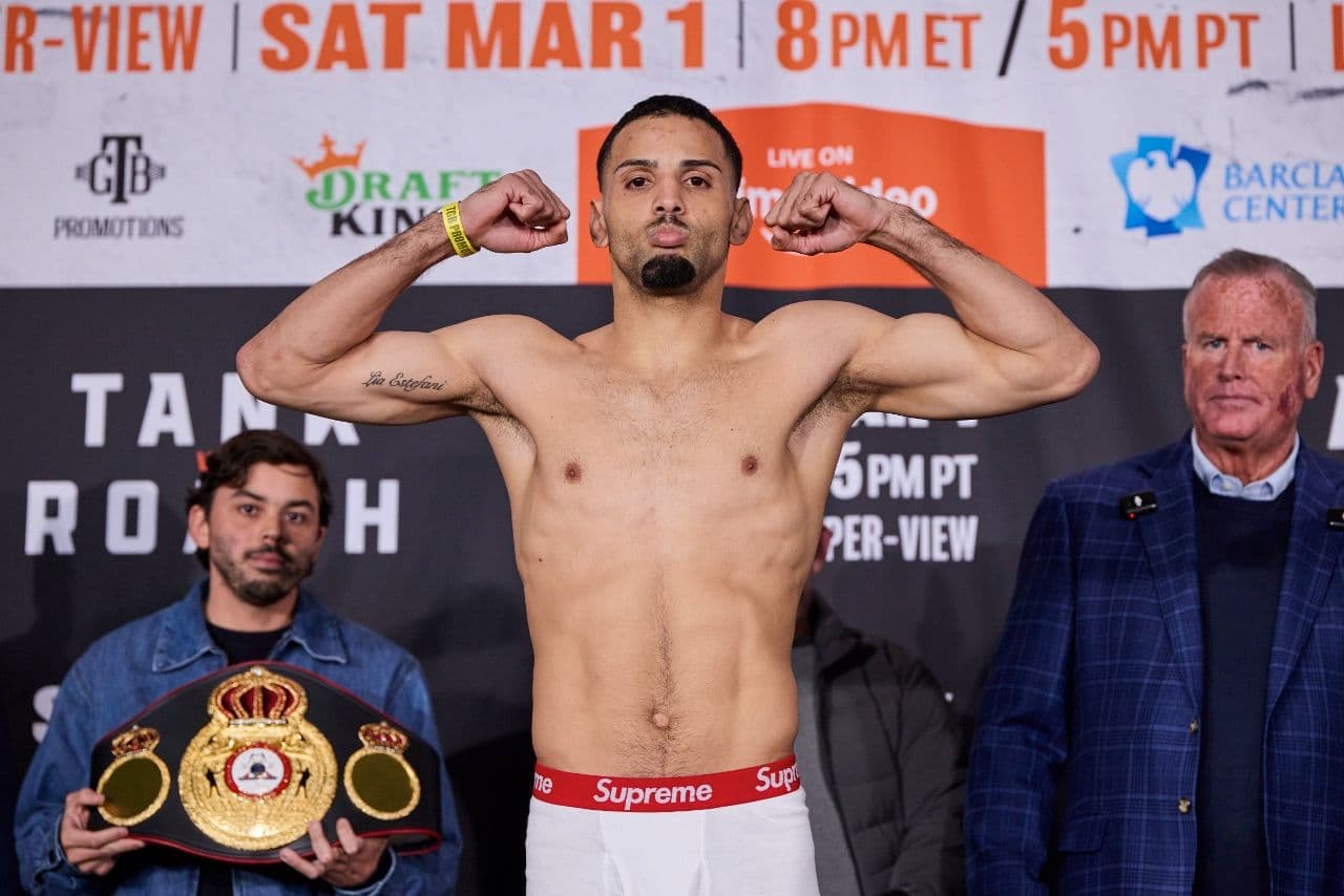 Yoenis Tellez Batters Former 154-Pound Champ Julian Williams, Wins Unanimous Decision On Davis-Roach Undercard