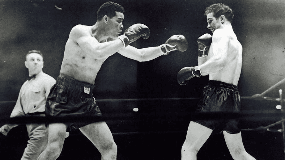 Patrick Connor: The Night Conn Nearly Shocked Louis, The World