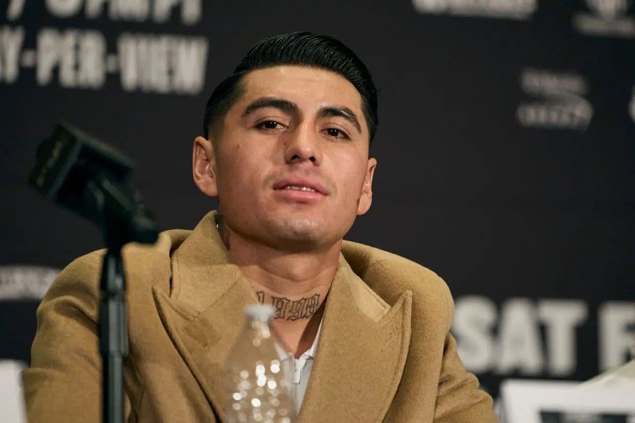 Trainer: Angel Fierro's Oct. 4 bout will be 'like starting over' after Isaac Cruz debacle