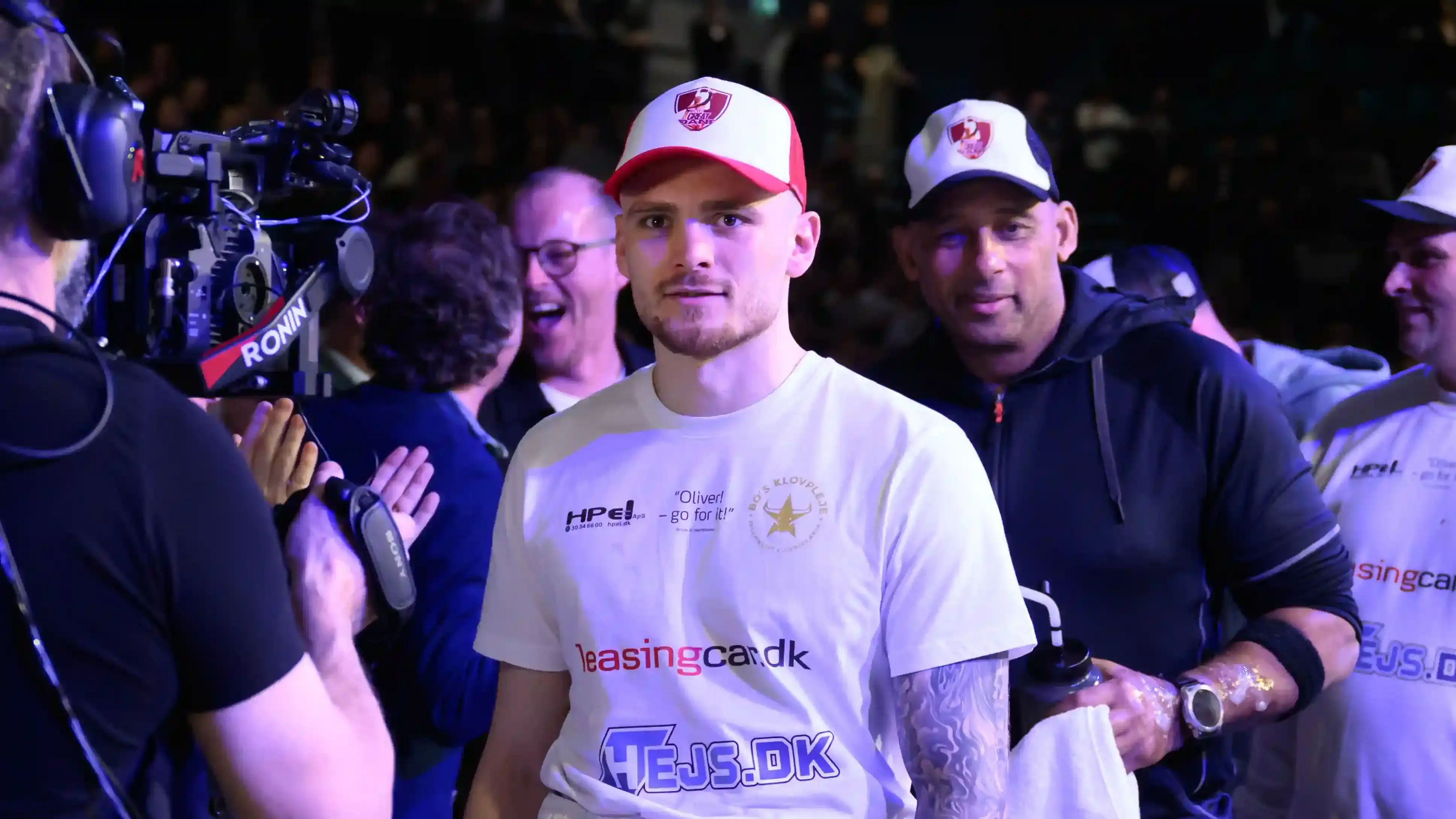 Zaren welcomes chance to upset divisional 'boogeyman' Iglesias