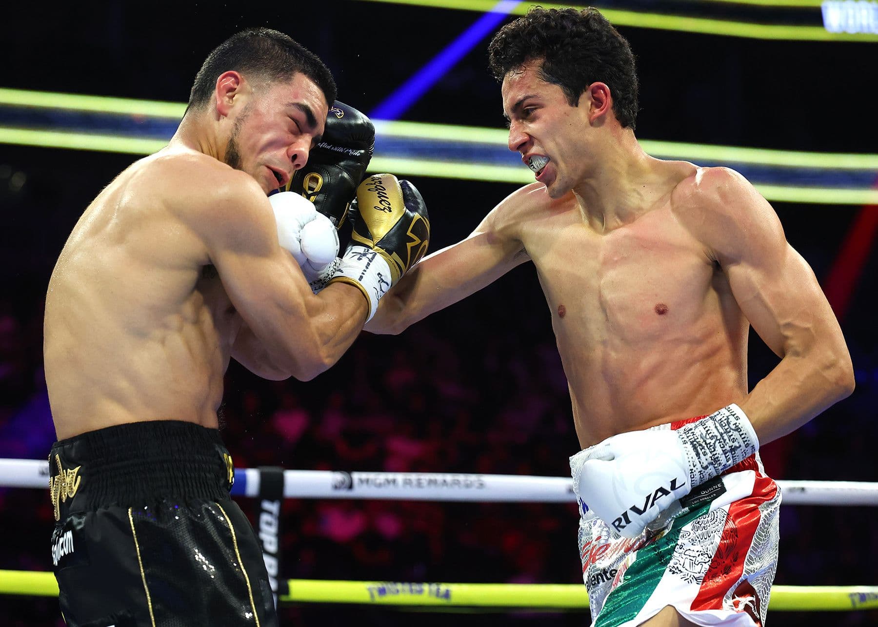 Rafael Espinoza Stops Edward Vazquez In Seven, Retains WBO World Featherweight Title