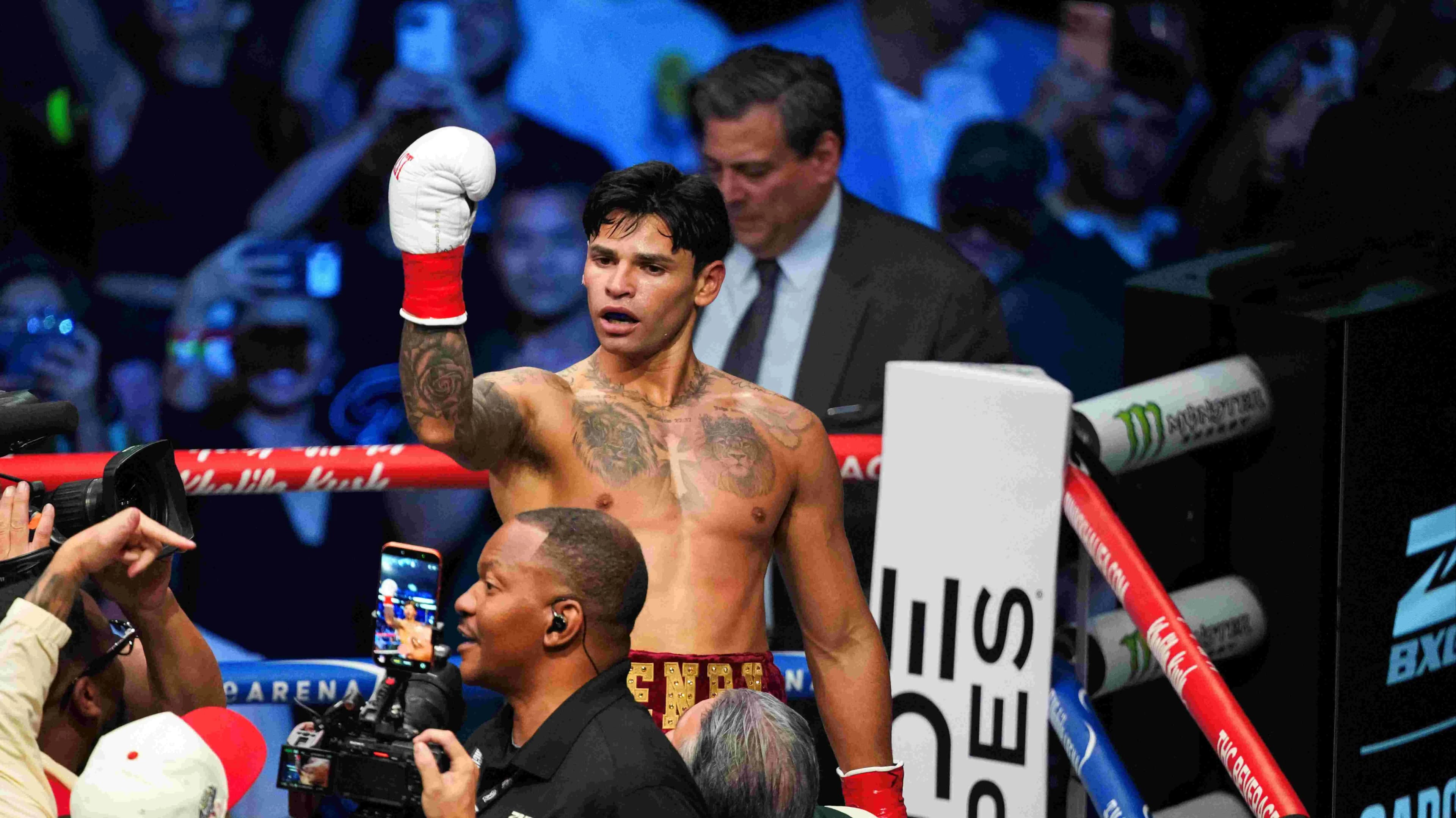 Garcia-Lopez Planned For Early 2027, Even Without WBA Belt At Stake