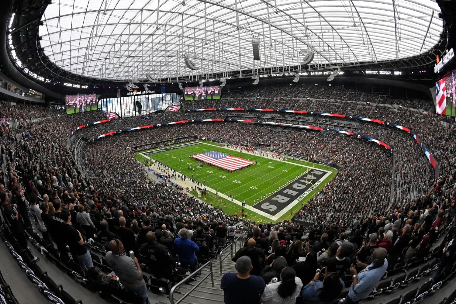 Sultan Al-Mohammed thrilled to make high-profile pro debut on Canelo-Crawford card