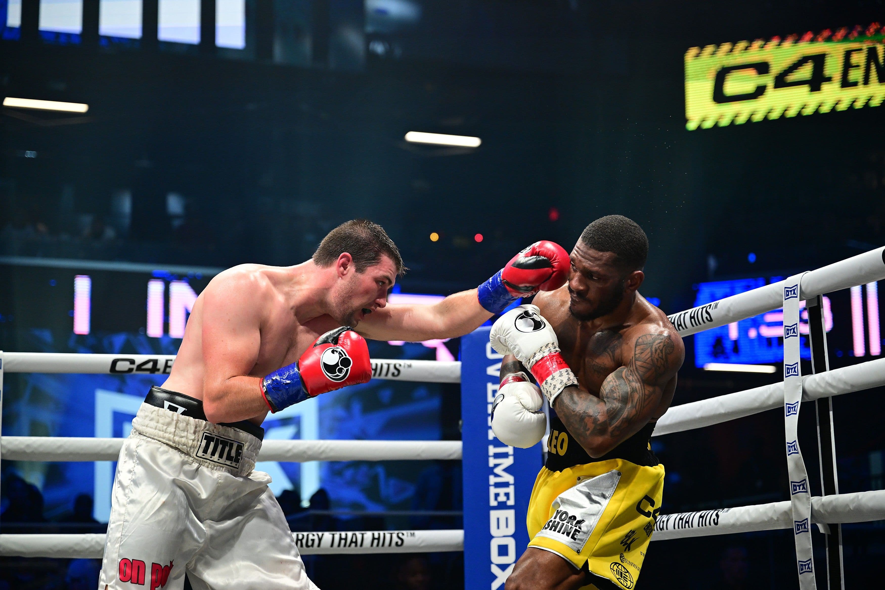 Dakota Linger upsets Kurt Scoby in Atlanta, scores sixth round TKO