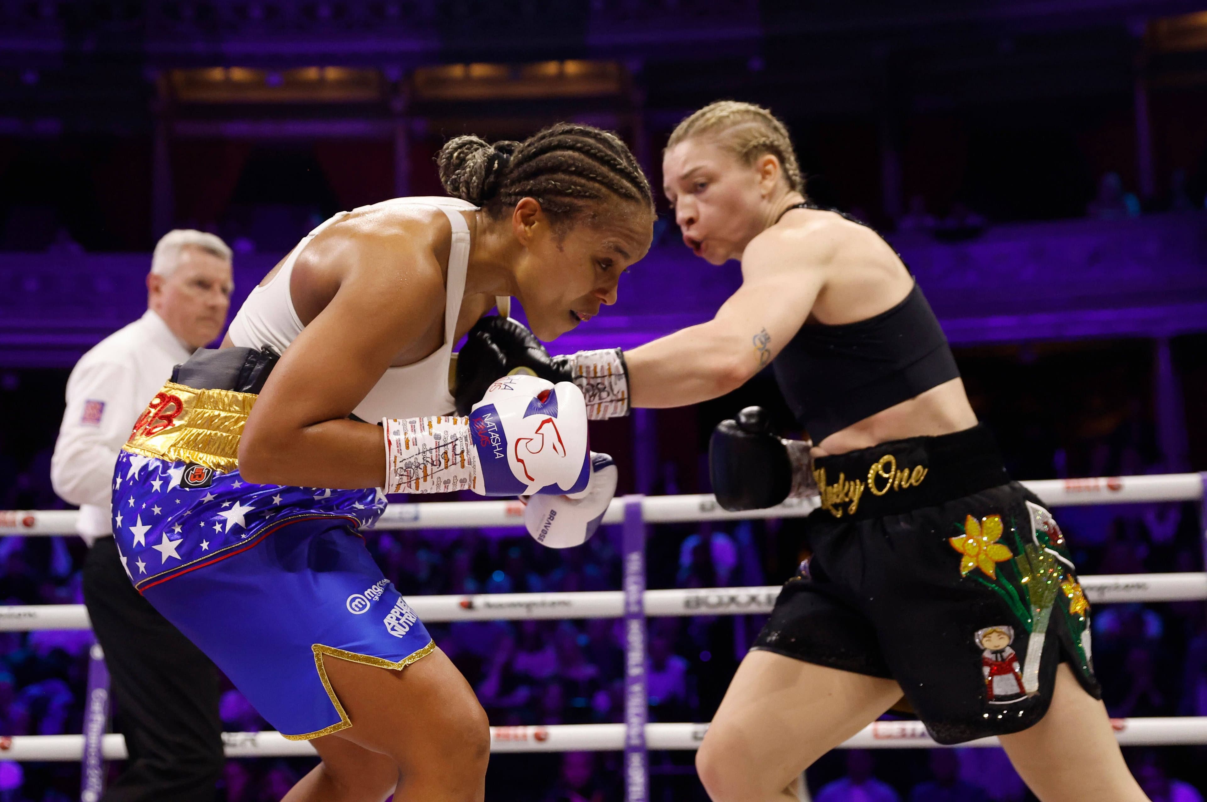 Lauren Price Earns Dominant Decision vs. Natasha Jonas, Unifies Welterweight World Titles