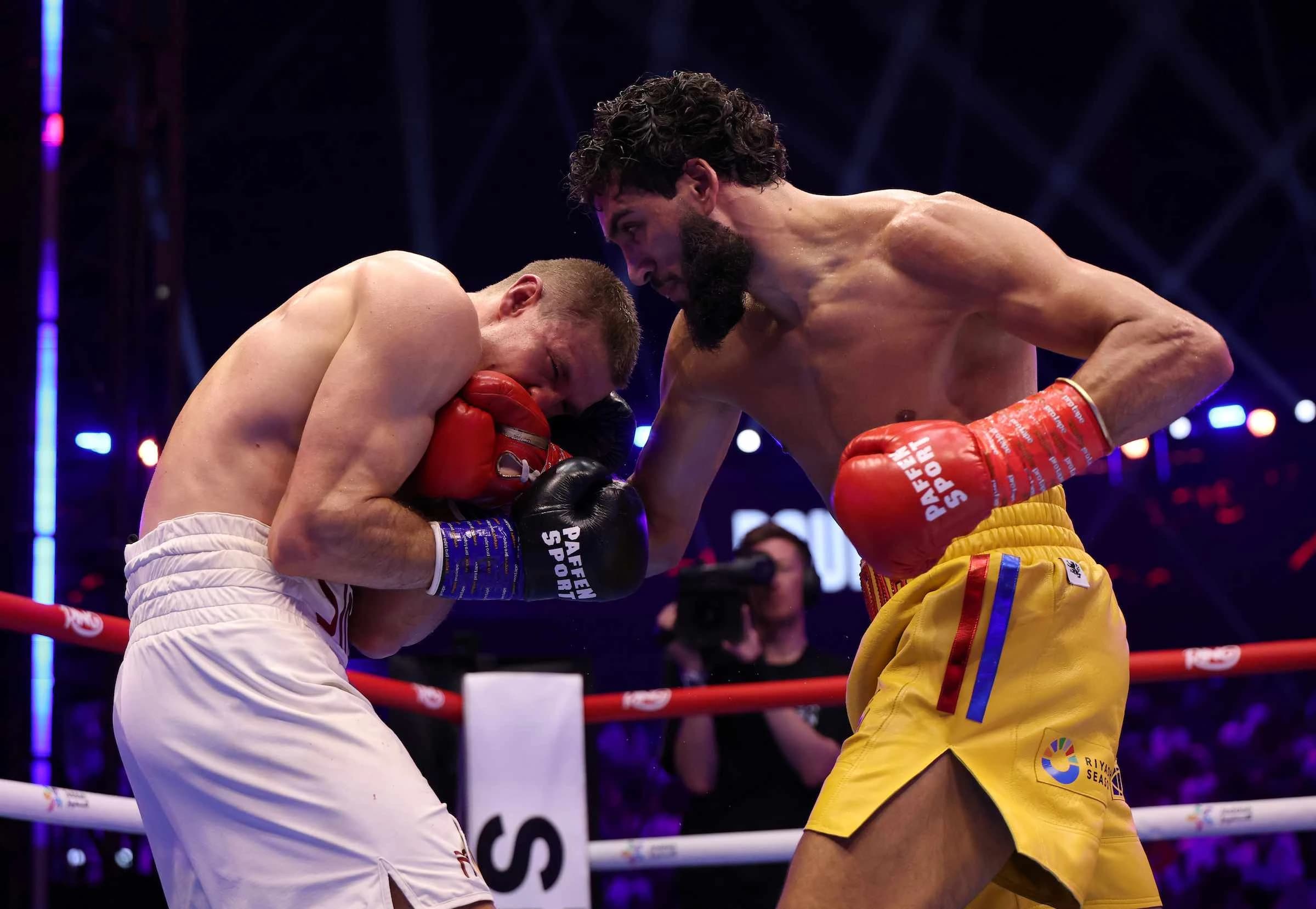 Sheeraz Unimpressive In Majority Points Win Over Zachenhuber