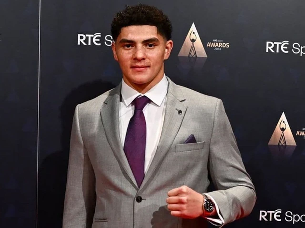 Queensberry unveil signing of amateur heavyweight standout Adam Olaniyan