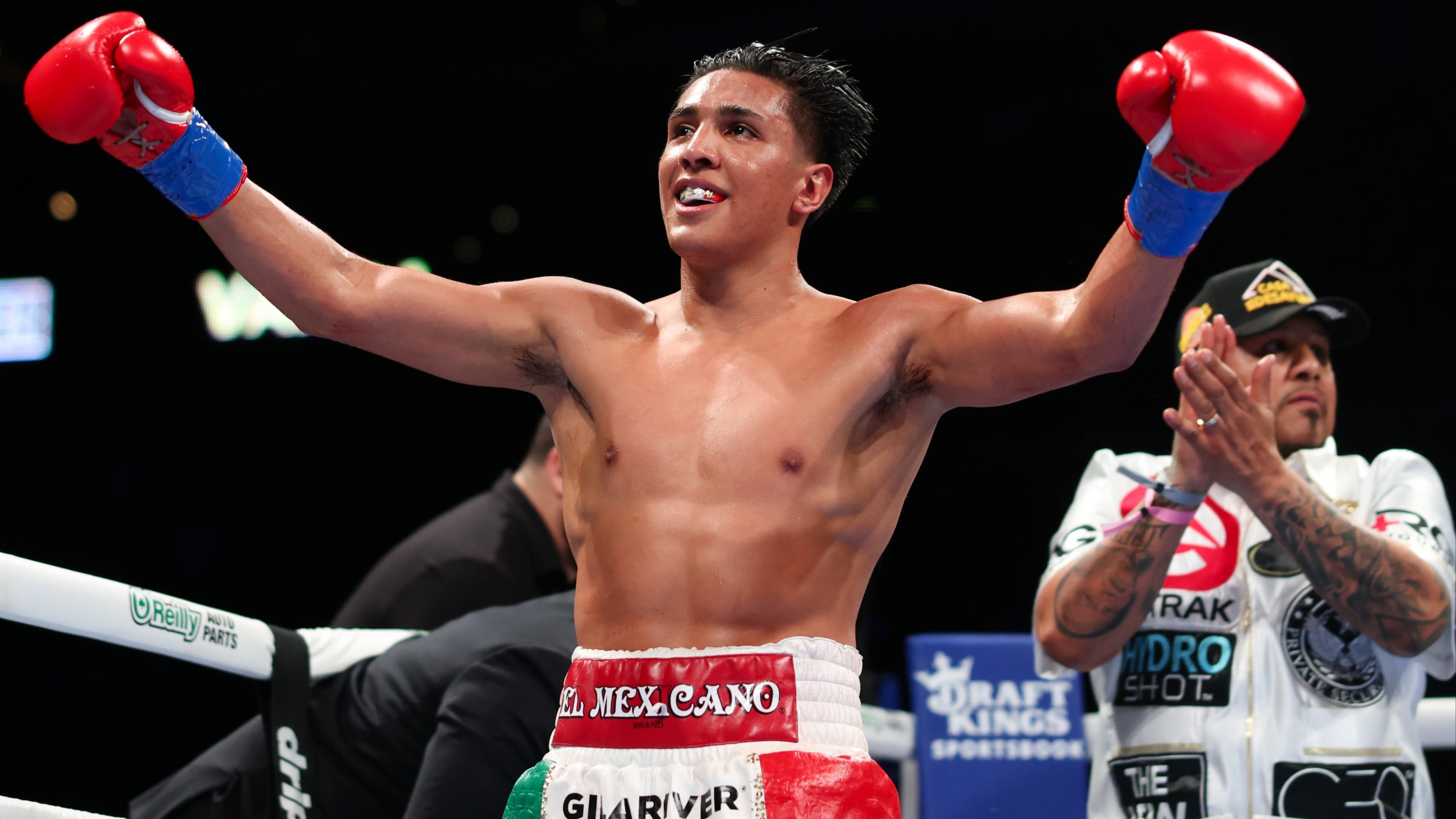 Emiliano Vargas likens Ryan Garcia bout to father’s De La Hoya rivalry